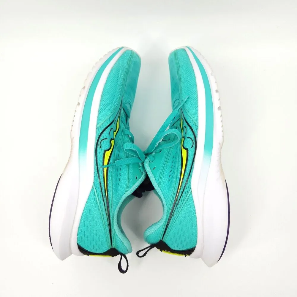 Saucony Kinvara 13 Shoes Womens 10.5 Green Running Race Comfort Walking Sneakers